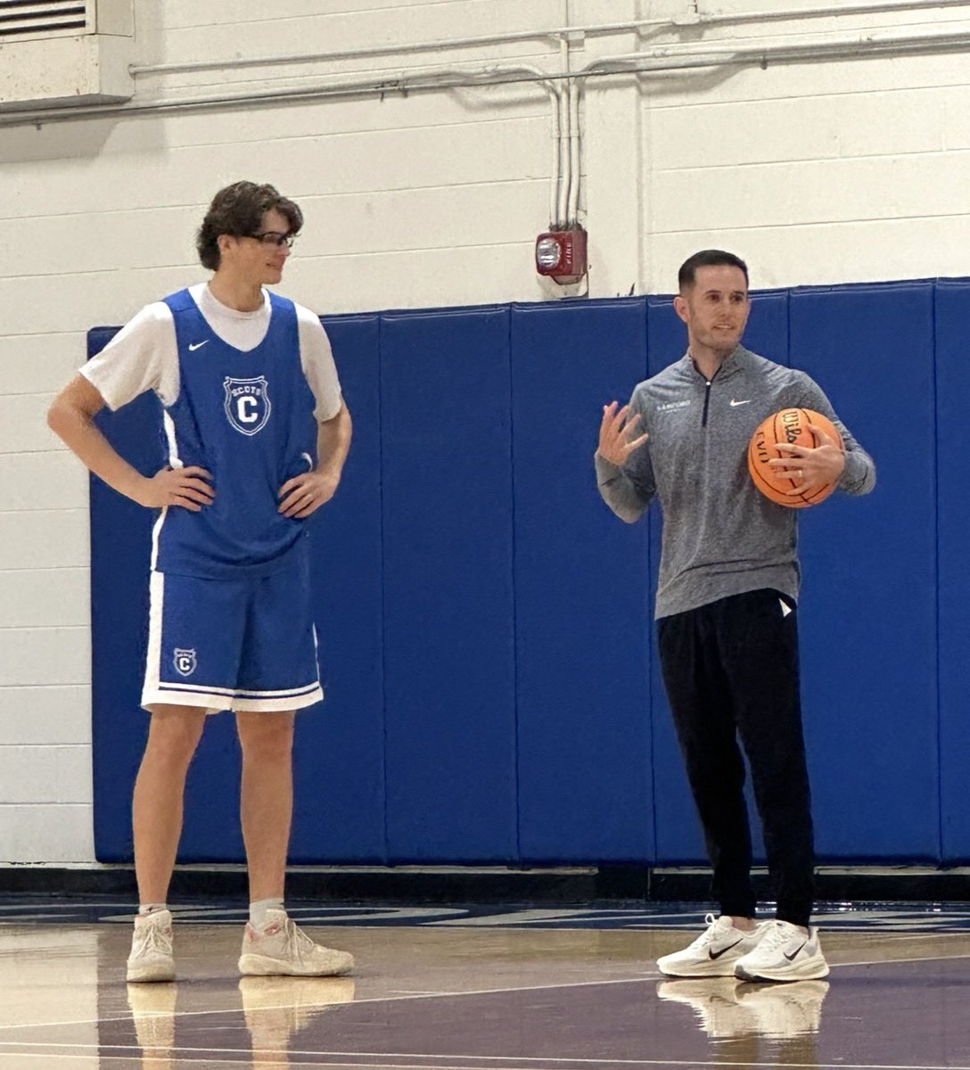 ScotsMBB's tweet photo. Covenant College Fall Coaching Clinic in the books. Thanks to all the coaches who came up the mountain before 🏀 season starts up! https://t.co/gvrF7aN67U