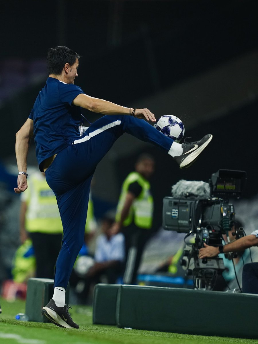 alainfcae's tweet photo. يُمتعك داخل الخطوط وخارجها 😮‍💨⚽ https://t.co/PM4SNkOFUn