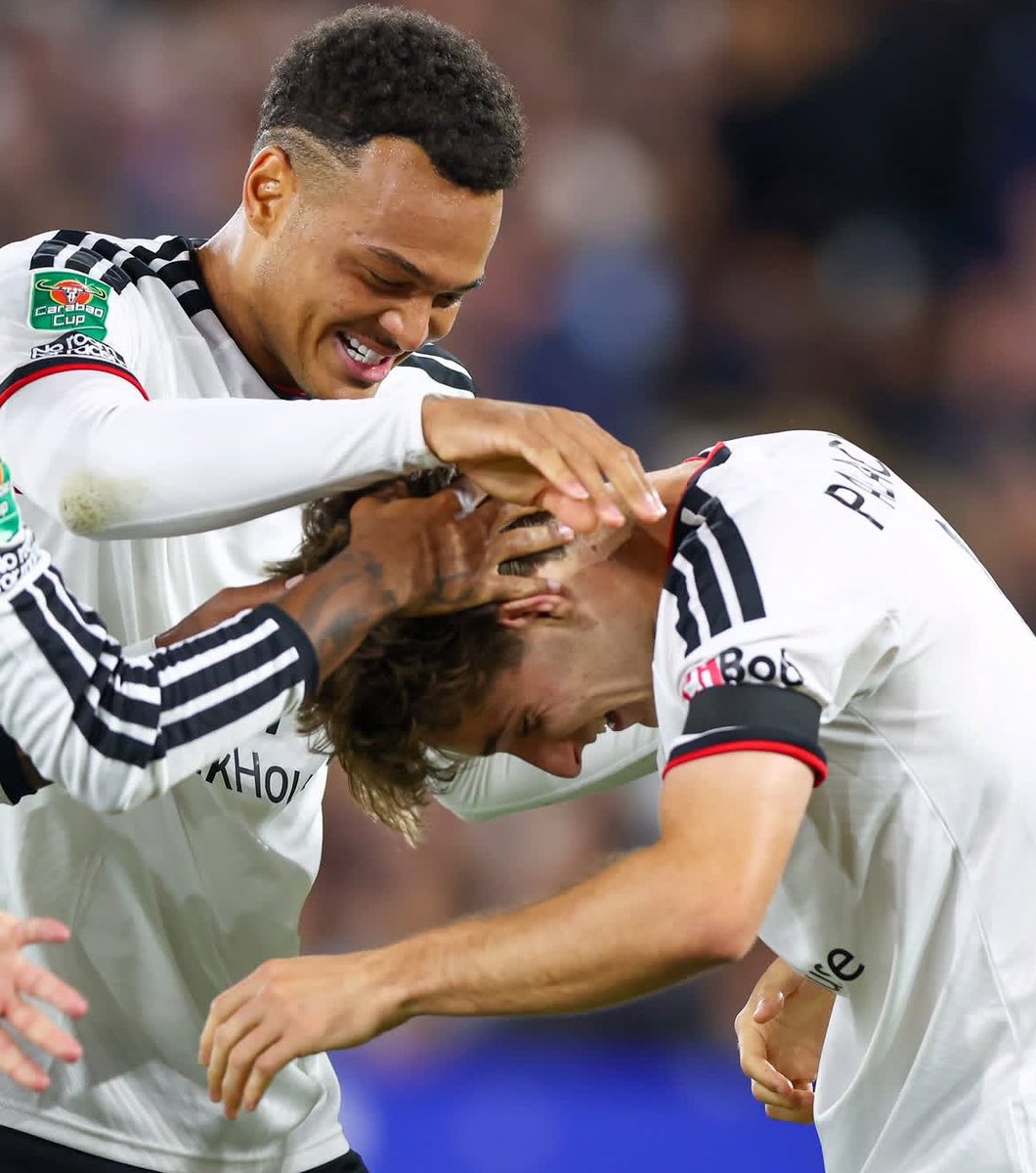BlancosAway's tweet photo. Conceding two goals in one half vs a Championship B-team is a joke.

The story of Fulham’s season, #FFC should have scored three or four but instead every time West Ham attack #FulhamFC look all at sea.

Muniz and Palacios have been fantastic, though.

If Bowen comes on, I worry. https://t.co/BoFHsbktNj