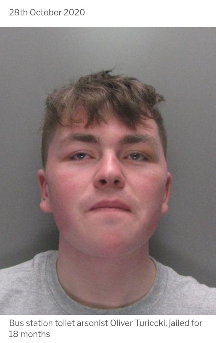 AntiGobshite's tweet photo. @Perky_43 This c*nt's nearly got the full set of red flags for becoming a serial killer!
Animal abuse✔
Arsonist✔ 
This was him back in 2020...
#OliverTuriccki https://t.co/tppzkc68OX