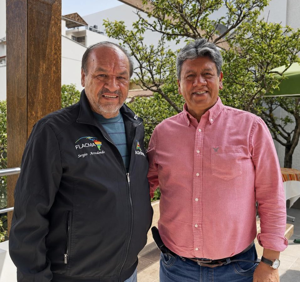 FLACMA_'s tweet photo. Ha sido un gusto recibir en nuestra Asamblea y Buró al ExPresidente Iván Arcienega Collazos🇧🇴, quien dirigió #FLACMA entre 2017 y 2019
Aceptó incorporarse como miembro de nuestro Consejo de Honor e integrante del Buró Ejecutivo
#FLACMA, Liderazgo Municipalista https://t.co/oBFBU9t9R8