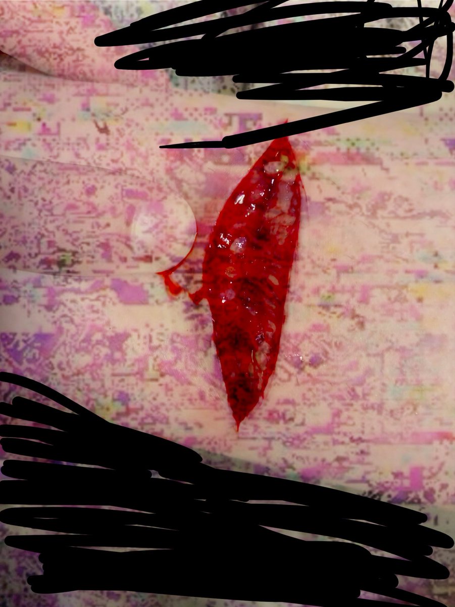 xvcxxpol's tweet photo. Old sfx makeup, almost exactly a year ago https://t.co/S3gOxpMsYk