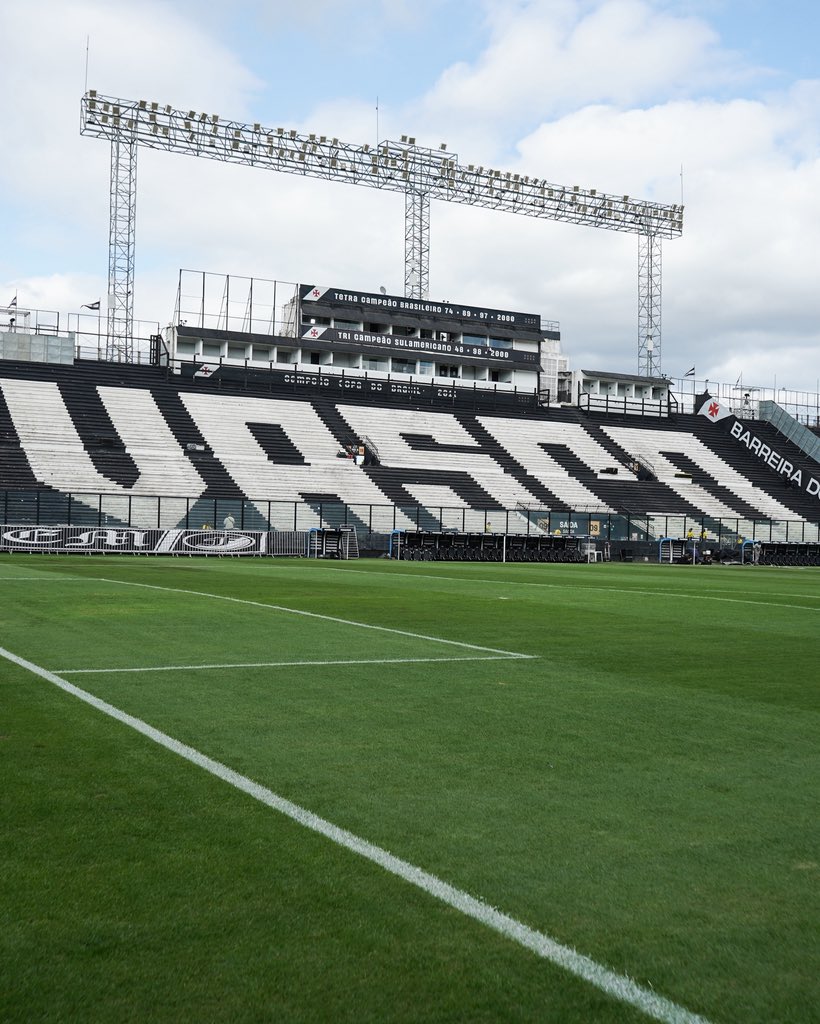 SantaFe's tweet photo. 📍Estadio São Januário, Río de Janeiro 🇧🇷

¡El León 🦁 tiene una cita continental 🏆! https://t.co/Y5pemTQmWp