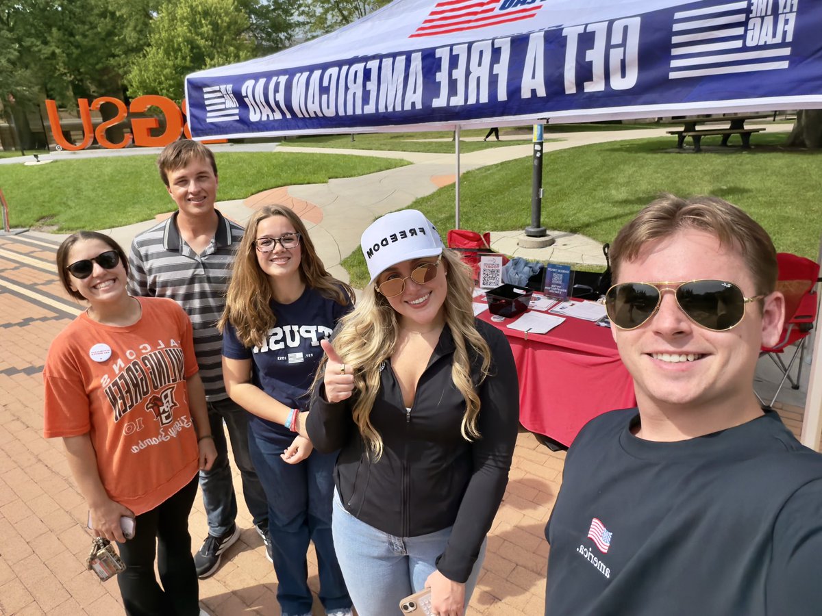 breannajmaher's tweet photo. Registering voters at BGSU for National Voter Registration day!! So far we registered 15 students and 3 of them are registering for the first time! Let’s goooo 🥳🗳️🇺🇸 https://t.co/PxcivbvNrW
