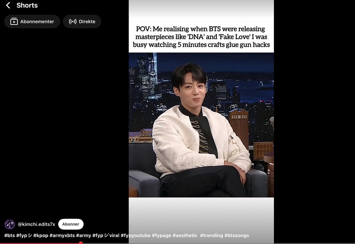 Baksii5's tweet photo. Why is this so funny and true😂 

#bts_twt #bts_arirang #army_twt https://t.co/zmDfIafFRp