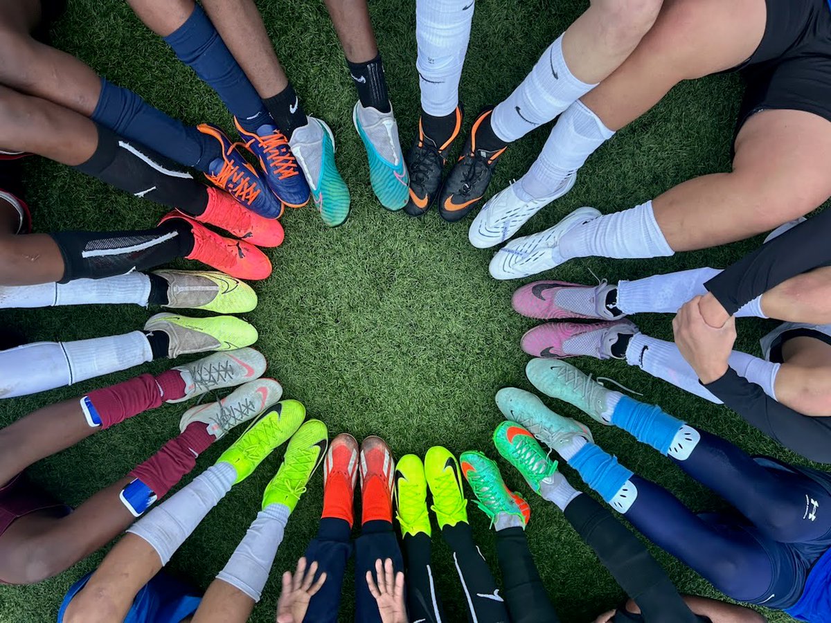 LPFsports's tweet photo. Every fall, a new school year brings new classes, new teachers, and new routines. For a lot of kids, that transition can feel bigger than it should. The first days of school can feel like an uphill climb with a lot of uncertainty. https://t.co/6KVOME5eWv