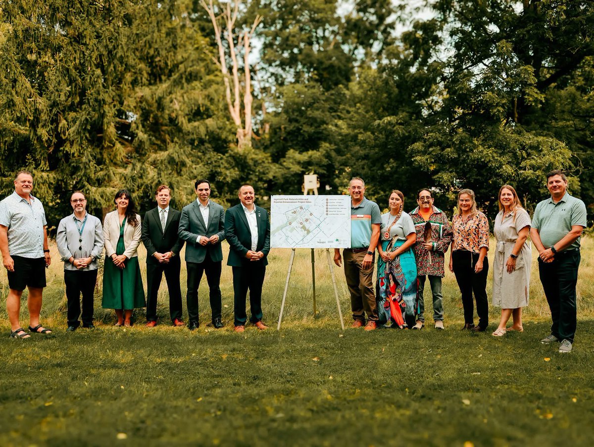 pfragiskatos's tweet photo. In Ingersoll recently to mark the planting of over four thousand trees with the assistance of the federal government. Congratulations to everyone involved. An example of partnership, where all sides come together in support of our shared environment. https://t.co/jqhQ26JwZq
