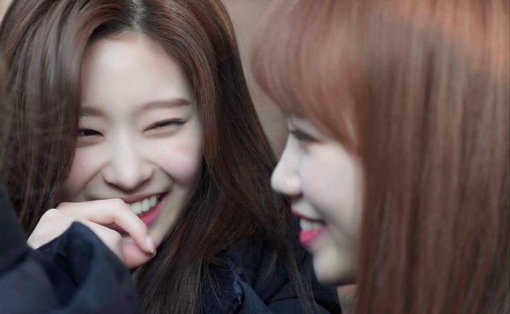 sizedolI's tweet photo. estos varones que no saben ni una mierda de chaewon por eso odio que la encontraran https://t.co/ZMoQsdR9eG