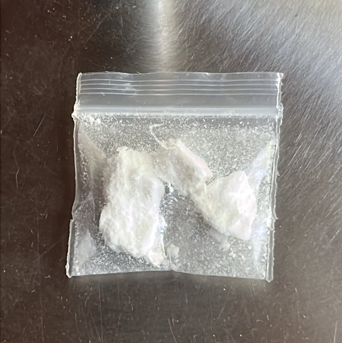 disasterpiece_x's tweet photo. no pude aguantar no comprar otra bolsa kdndldkdkd #drugstwt ##drugtwt #coke #coketwt #cocaine https://t.co/0dKztZNtqw