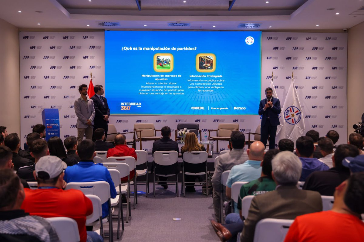 APFOficial's tweet photo. Integridad y cooperación para proteger al fútbol.

La Asociación Paraguaya de Fútbol y la @CONMEBOL llevaron adelante el Workshop CONMEBOL Integridad 360°, una jornada orientada a fortalecer la prevención, la cooperación institucional y las buenas prácticas para preservar la integridad del deporte.

Los detalles: https://t.co/Gzl3INjPwP