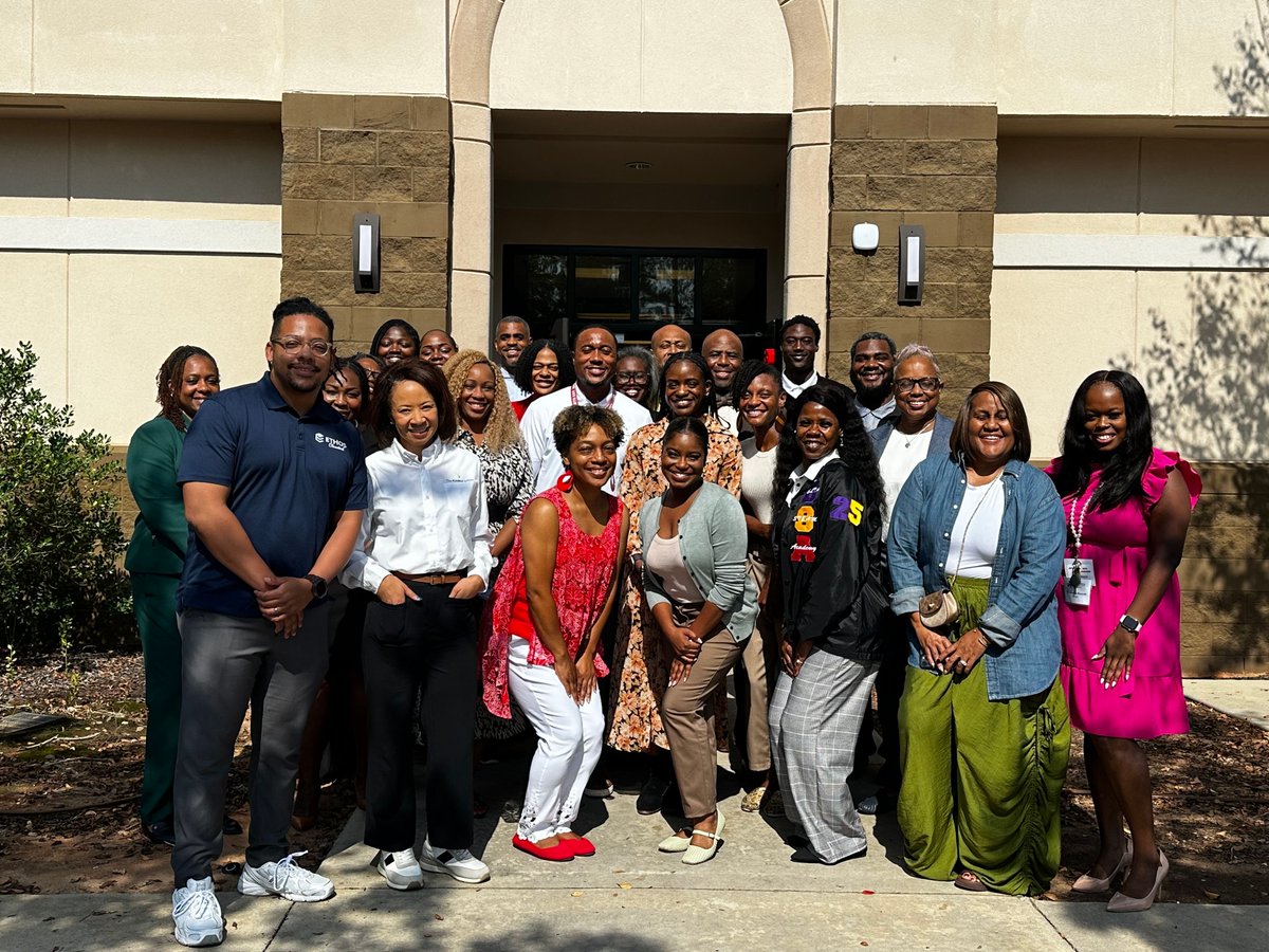 GACharters's tweet photo. Highlight from the Maximizing Student Success Conference: touring @utopianacademy! Guests saw teachers use their flexibility to integrate the arts into core subjects and learned about partnerships connecting students to real-world experiences. https://t.co/2HRsgdZ7Vq