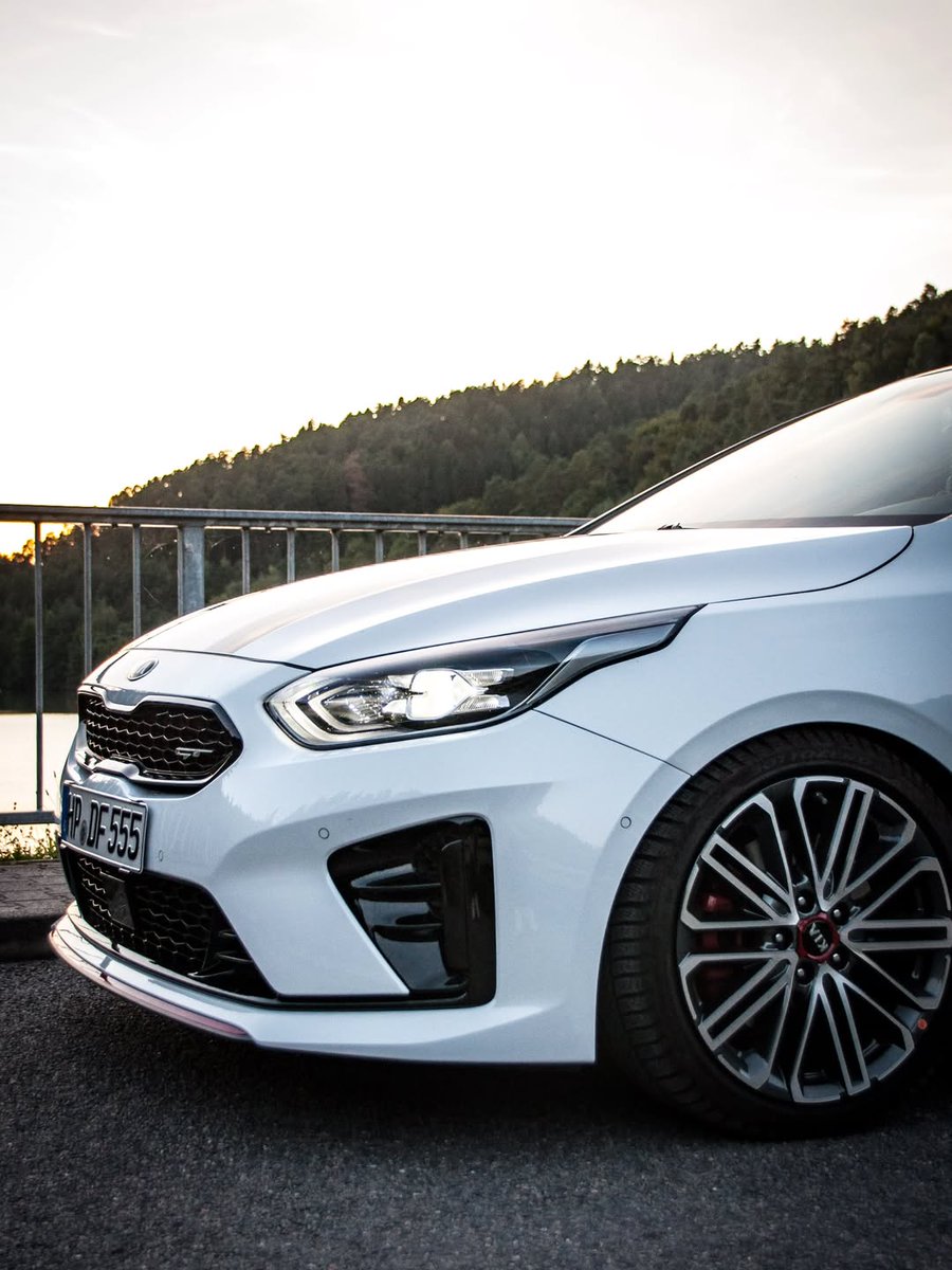 AndrewKlebvi's tweet photo. Kia Ceed GT 
Photography: @augenblick. x @xelixe01 
For more of my photography, feel free to subscribe or check the link in my bio! https://t.co/UGCA4z2EJW