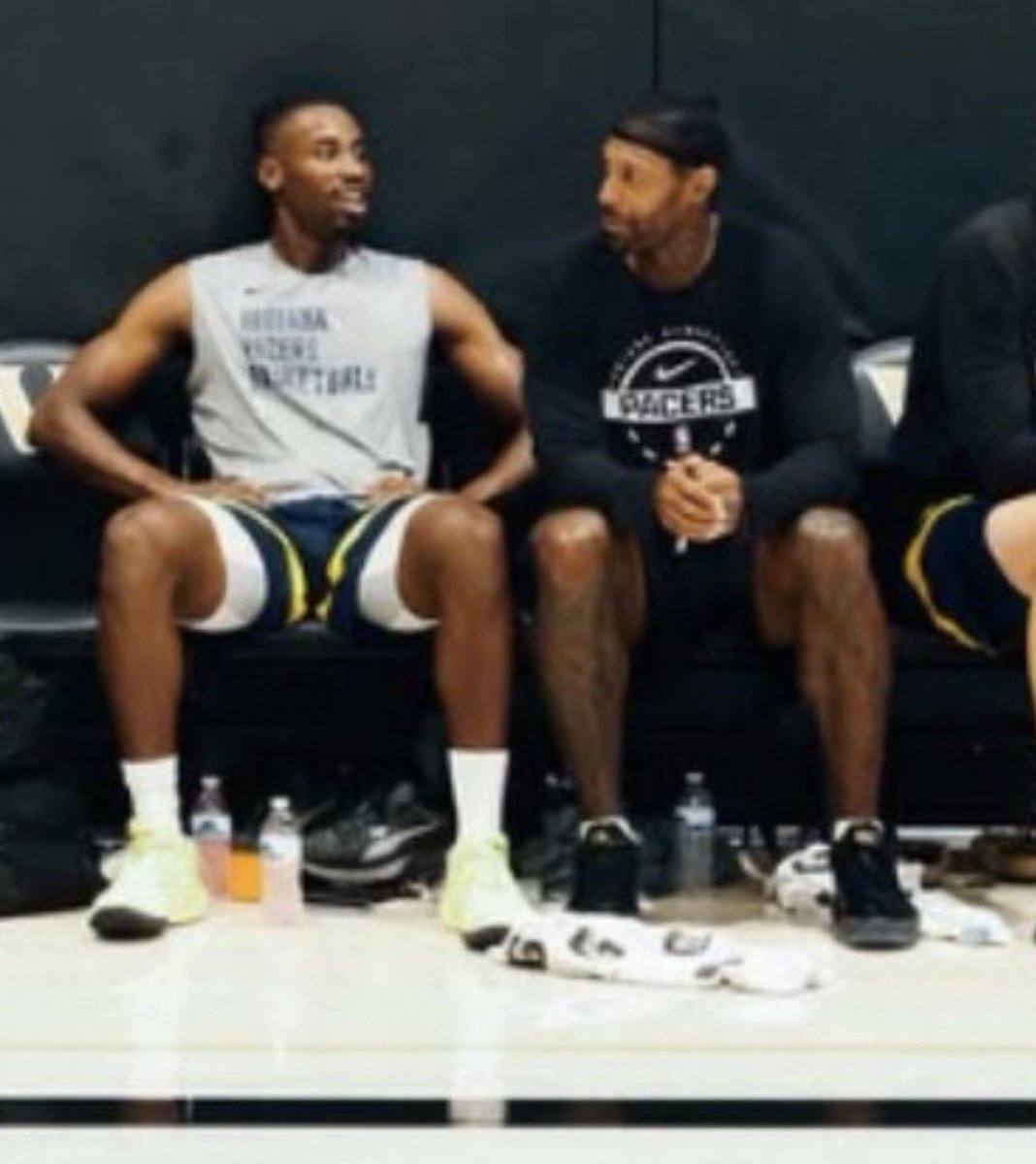 AlexGoldenNBA tweet picture