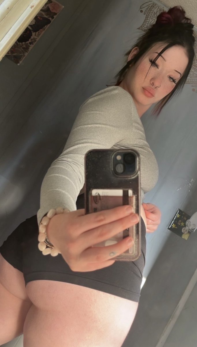 milf8340's tweet photo. #buyingcontent https://t.co/zrEfVyxwU4