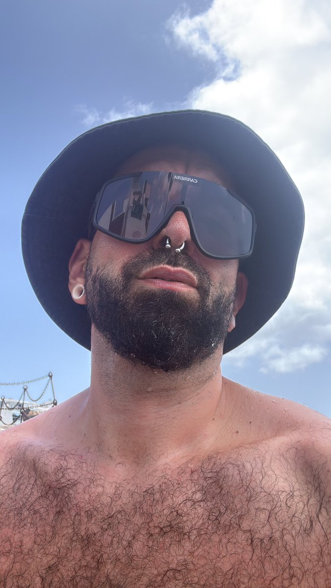 nonstop87x's tweet photo. 🐠 https://t.co/MMH88weFX3