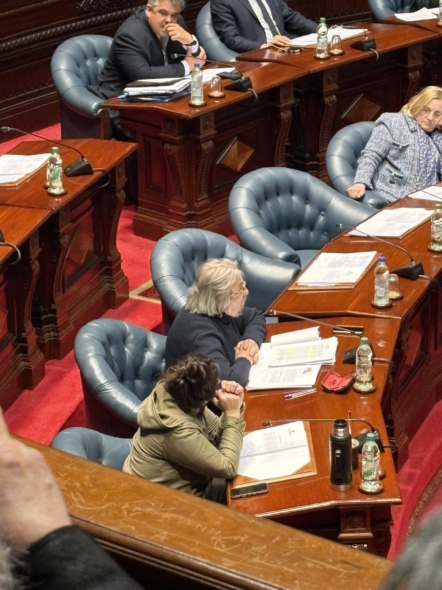 GabyBarreiro_uy's tweet photo. Recordando a Guillermo Chifflet, referente ético y político de la izquierda uruguaya. https://t.co/tyzRFJgftf