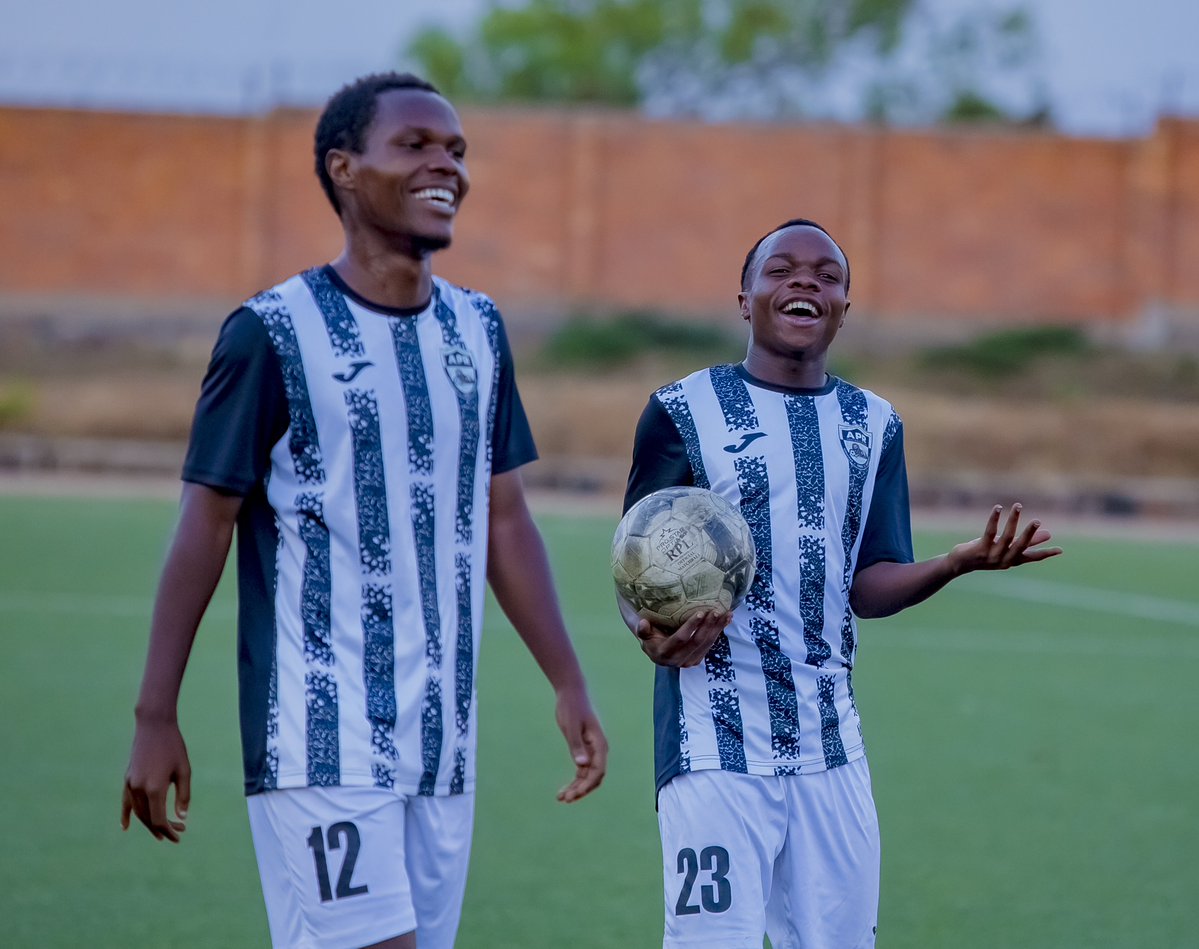 aprfcofficial's tweet photo. Final training session complete ahead of our BK Pro League return. βοΈπͺ
The Lions have put in the work, and now it's game time. we're ready!
#APRFC #ClubGiant #WeAreLions https://t.co/lY8pXBNfpL
