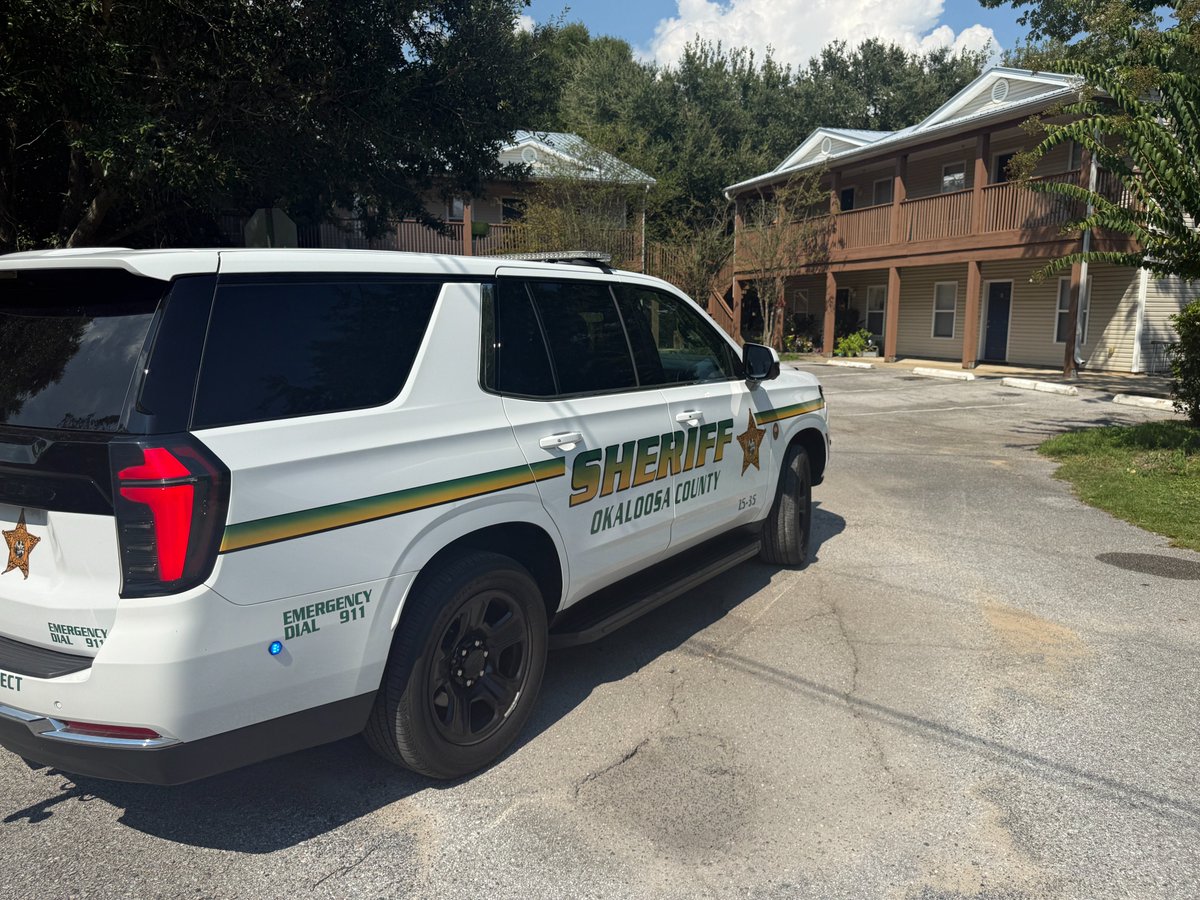 OCSOALERTS's tweet photo. Okaloosa County deputies and investigators are working a shooting that took place around 1:30 this afternoon outside apartment buidings off Rickey Avenue and David Street near Fort Walton Beach.
One person was transported to a local hospital.
Anyone with any information is asked to please contact the OCSO at 850.651.7400 or @eccsTIPS.  
Additional details will be released at the appropriate time.