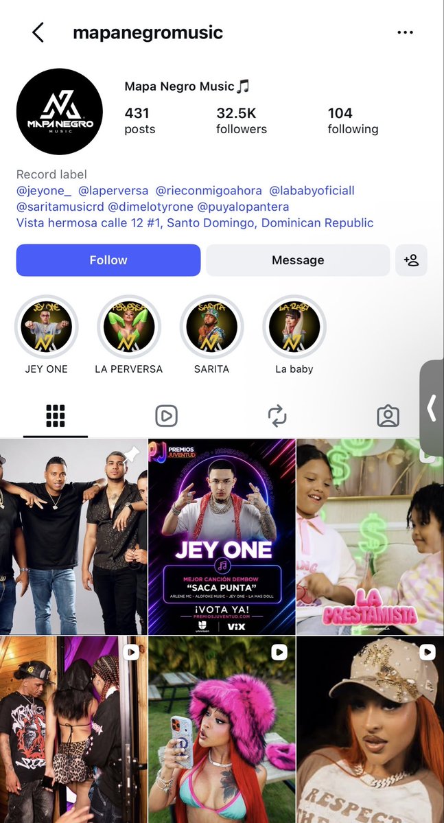EmilyAl77056473's tweet photo. Aquí está la prueba de que el equipo de trabajo de La Perversa, llamado “Mapanegromusic”, lleva años robándole. Este es su Instagram. En vez de estar hablando mierda, vamos a hacer que esto se vuelva viral.
#viral #michaelflorees #laperversa #elmanicomio https://t.co/lsxEbad8z9