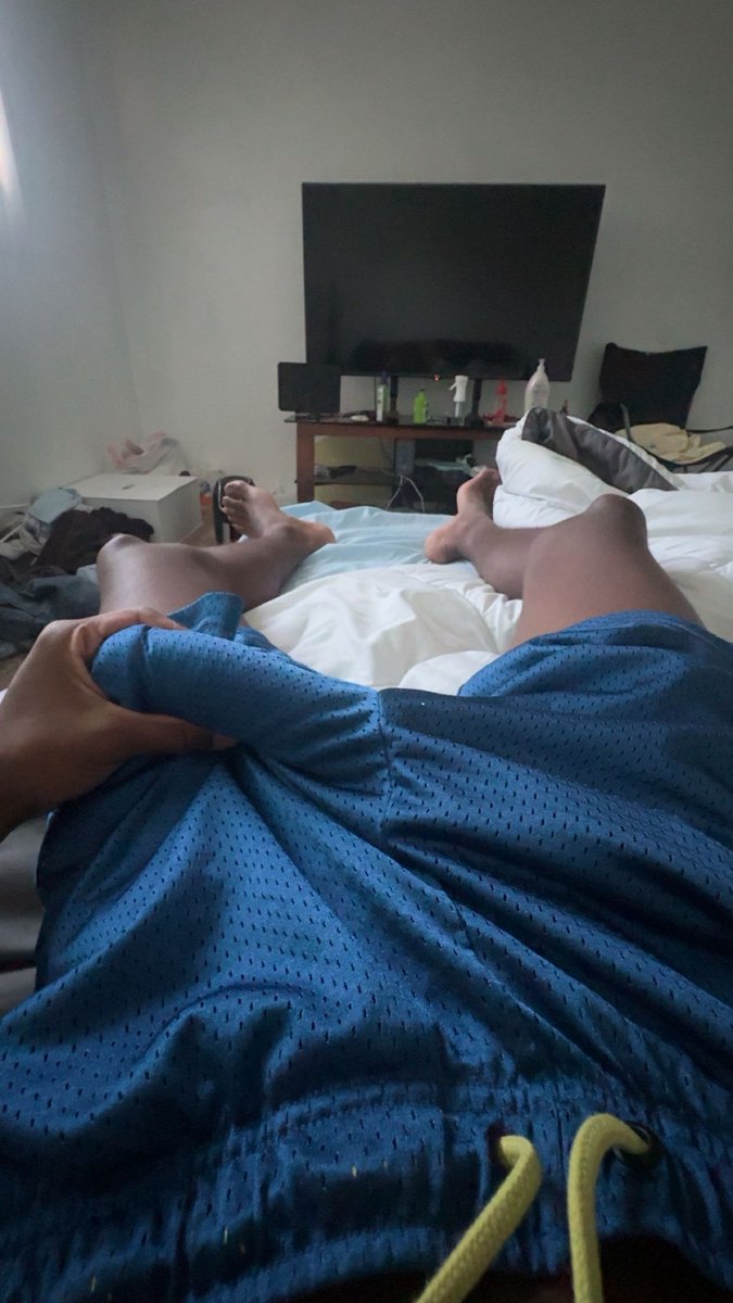 johnsmithm3nc's tweet photo. bored at home https://t.co/P8RZW89daZ