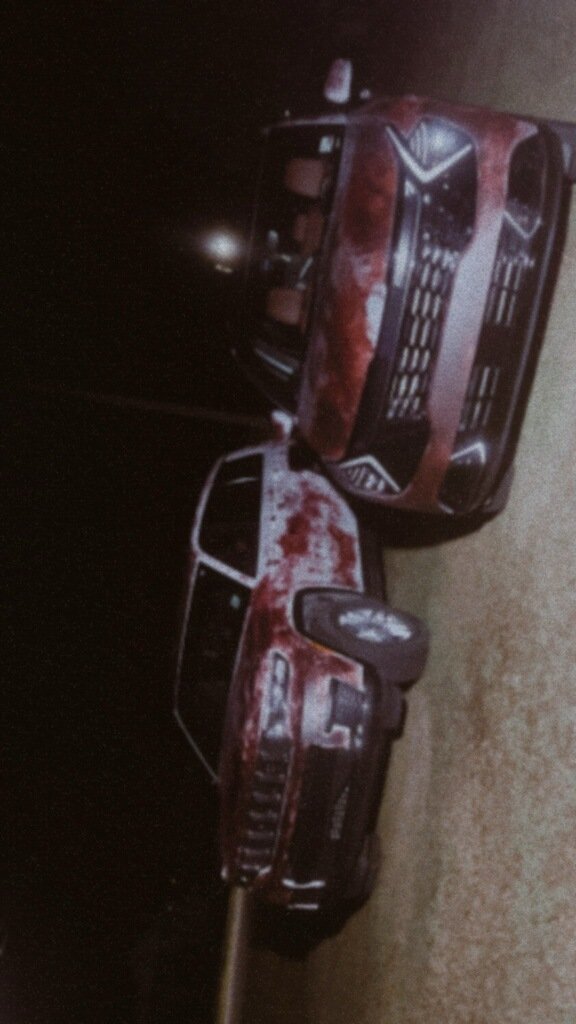 KitsAndBlood's tweet photo. My sister and her co-workers cars for halloween https://t.co/MexFsl3KYJ