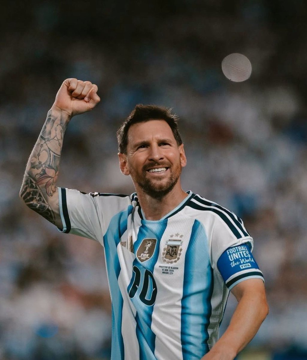Footballtweet tweet picture