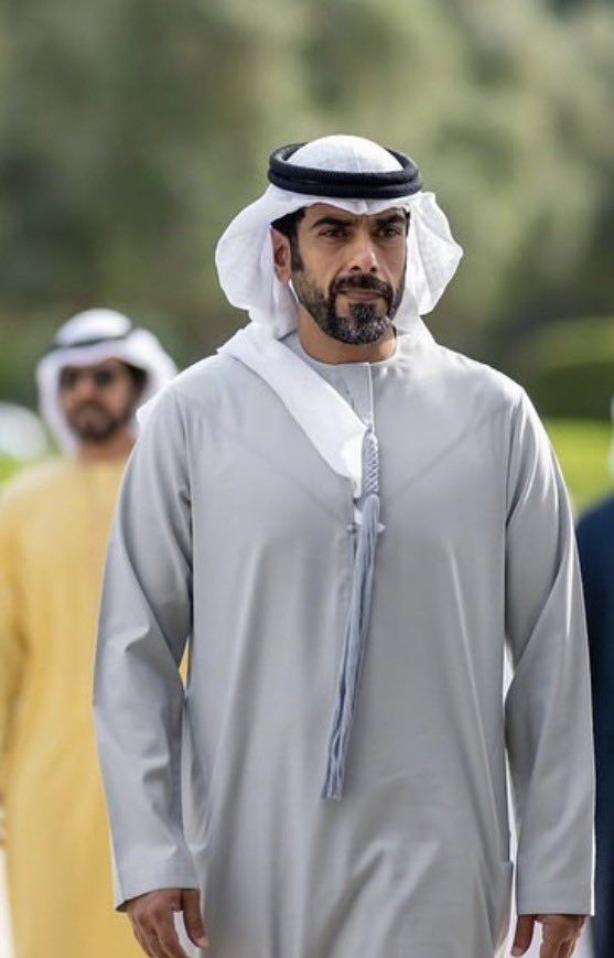 llss6ss1's tweet photo. الشيخ ذياب بن طحنون : 
كل الميادين إماراتيّة ⚔️ https://t.co/igjt163QhP