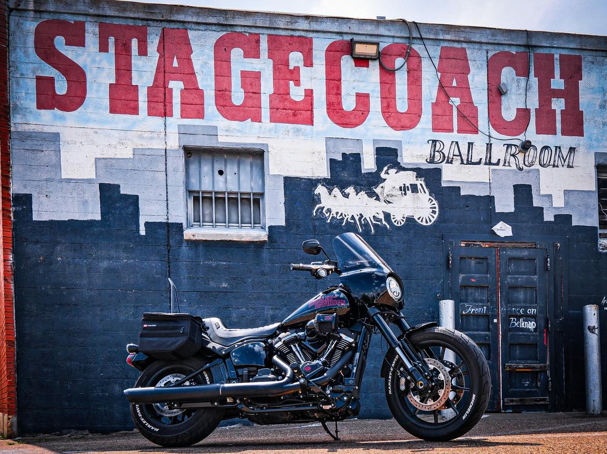 BonitaLinegk2's tweet photo. She’s from Texas. @ellalangleymusic @stagecoachballroom @texasharleydavidson https://t.co/gZtbQSD9uz