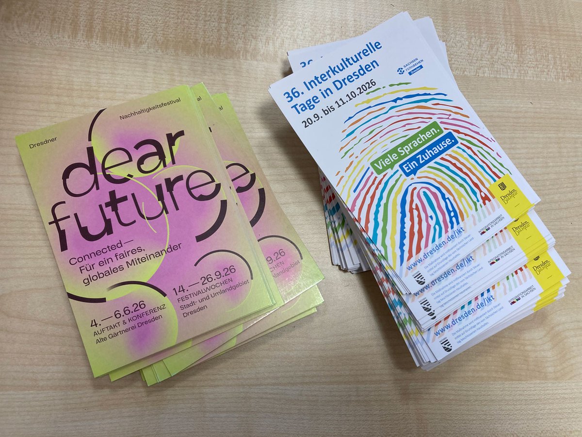 ikt_dd's tweet photo. Los gehts! Die Programmhefte der #IKT liegen seit letzter Woche in ganz #Dresden aus. Über 200 Veranstaltungen warten auf interessierte Gäste – das meiste davon kostenlos! Am Sonntag ist Start im Rathaus. Schaut rein: https://t.co/PnK5aih49I
#interkulturelletage #ikt2026 https://t.co/Lu0V2ZOOEk