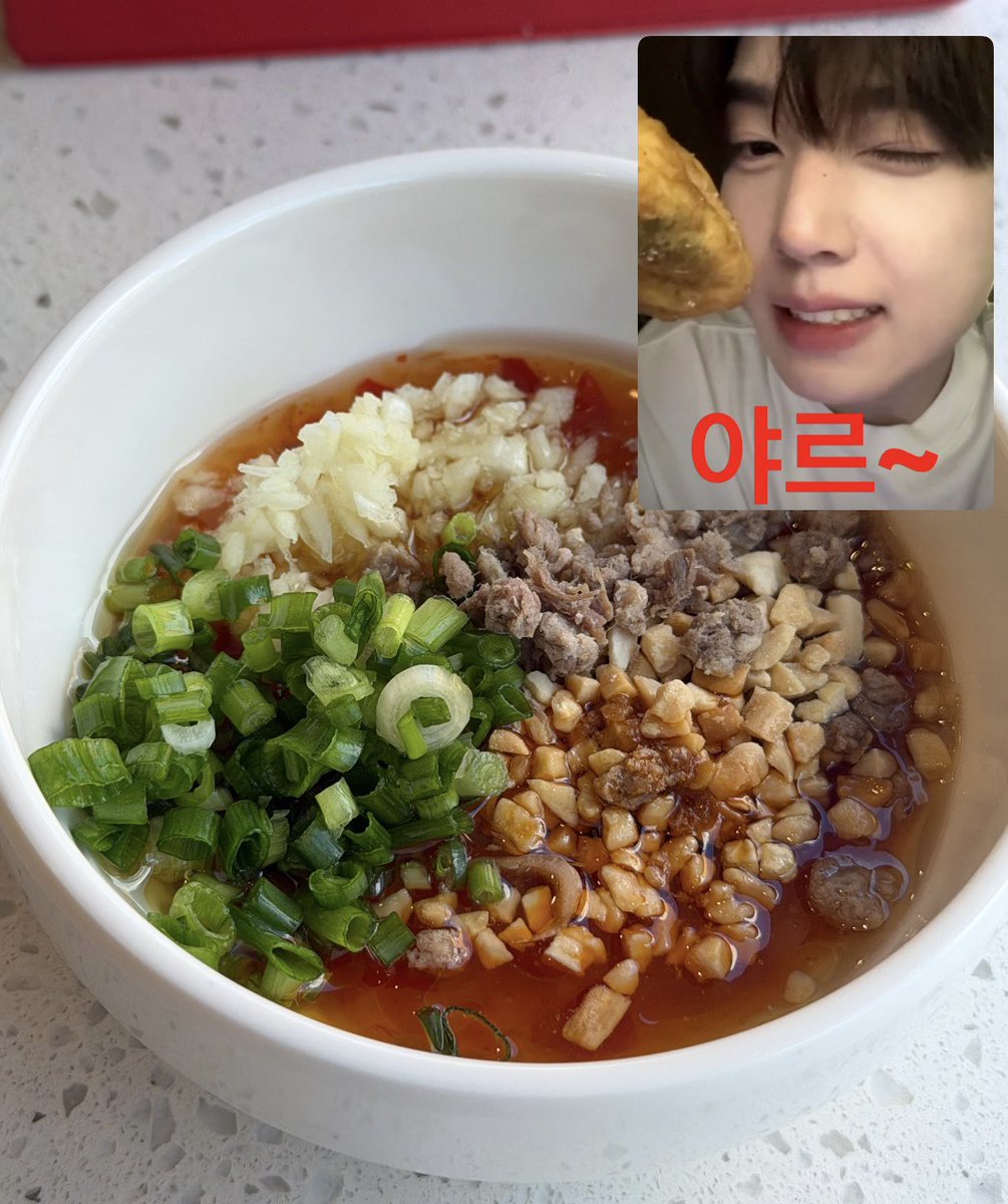 5dyfm4's tweet photo. ㅅㅡㅇ언소스 안먹는사람 ㅂㅏ부 https://t.co/aa1UDHINNd