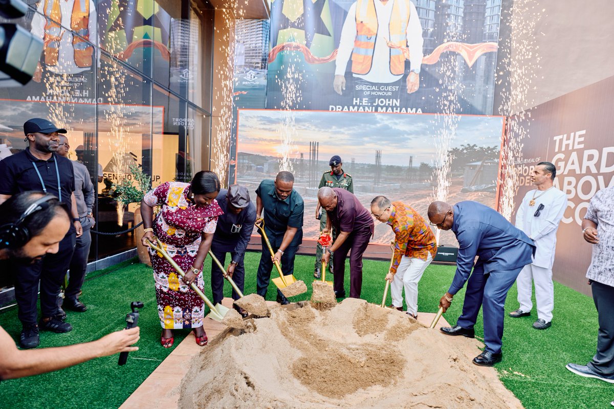 JoyNewsOnTV's tweet photo. PHOTOS: President John Dramani Mahama has cut the sod for Sentuo Group’s Airport Garden City project in Accra, with the company projecting more than 3,000 jobs, most of which are expected to go to Ghanaians.

The group’s Executive Chairman, Xu Ningquan, announced the employment target at a sod-cutting ceremony on Tuesday, which also marked the opening of the project’s sales office.

#JoyNews #GhanaNews #Myjoyonline #Joy997FM