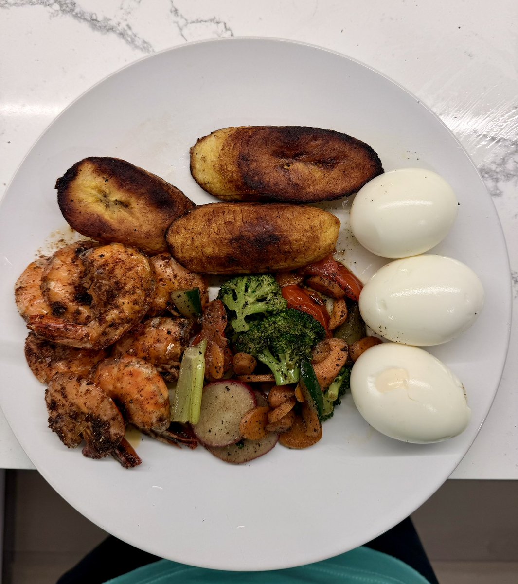 WorshipFrimpong's tweet photo. Cooking makes me happy 😃 https://t.co/rc4BeDgZgR