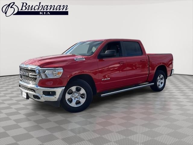 YuonneSimpzg's tweet photo. Who's ready for a powerhouse? This 2022 RAM 1500 Big Horn has just 21, 745 miles and is yours for $33, 000. Perfect for work or play with its Crew Cab 4x2 setup. Visit Buchanan Kia in Westminster today. https://t.co/b8oFU6RDb4