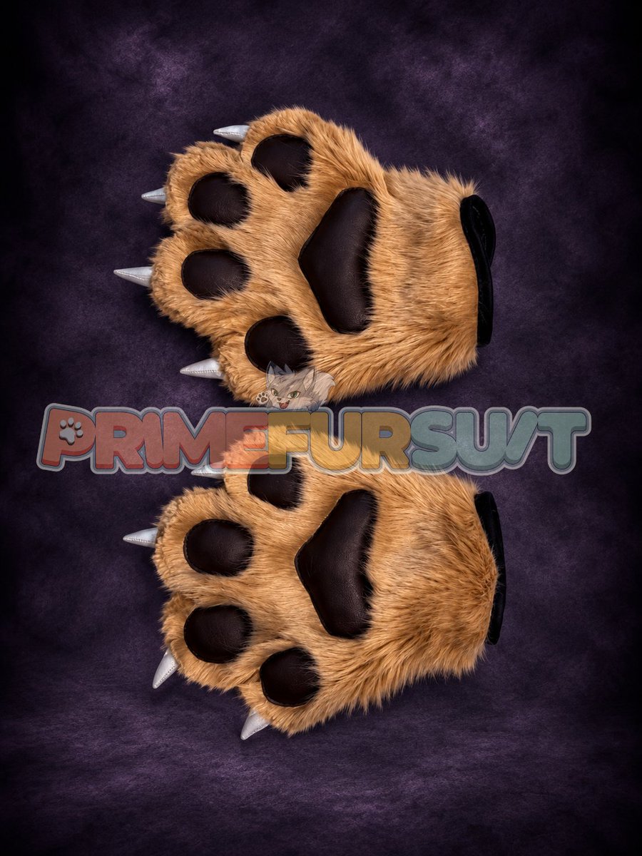 Primefursuits's tweet photo. Custom Fursuit Paws — Handmade & Ready to Bring Your Character to Life! 🐾✨

Soft premium fur, detailed paw pads, claws, and a comfortable finish made with care.

💬 Custom orders available
🐾 Custom colors & designs
📦 Worldwide shipping
🔥 DM us to order yours!
#FursuitPaws #Fursuit #FursuitMaker #FursuitCommission #Furry #FurryFandom #CustomFursuit #FurryCommunity
