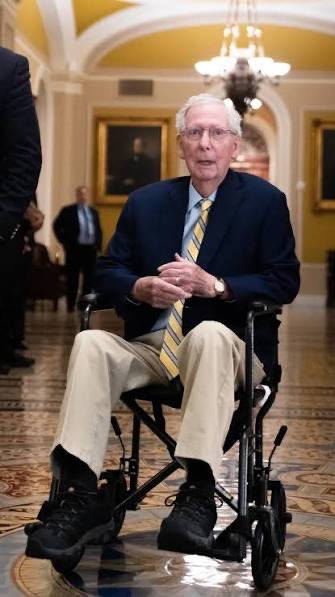 JesseKellyDC's tweet photo. This is not acceptable. This is humiliating for the country. I don’t know what needs to be done, but we have to stop this. 

The senate is not hospice. https://t.co/VJJmGx15FK
