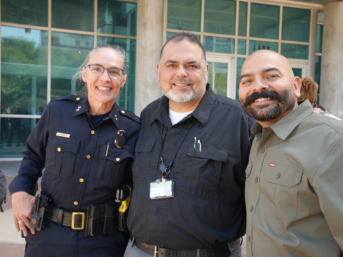 DallasPD tweet picture