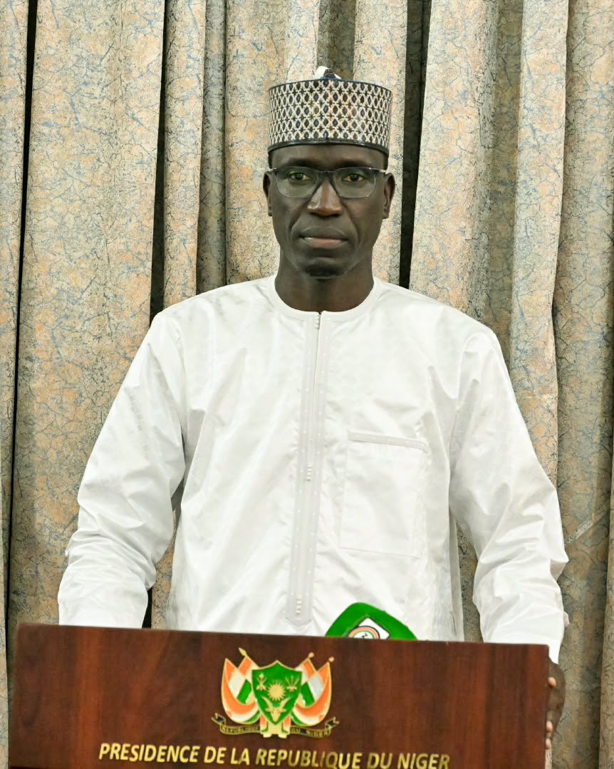 actuniger's tweet photo. 🇳🇪 #Niger Réaménagement du Gouvernement
Le Général d’Armée Abdourahamane Tiani a signé ce 15 septembre 2026 un décret portant réaménagement du Gouvernement.
🔹 Agriculture : Colonel Bilaly Elhadj Gambobo
🔹 Refondation : Abdourahamane Oumarou
🔹Énergie : Lt-colonel Seyni Alzouma https://t.co/v75ue69l9U