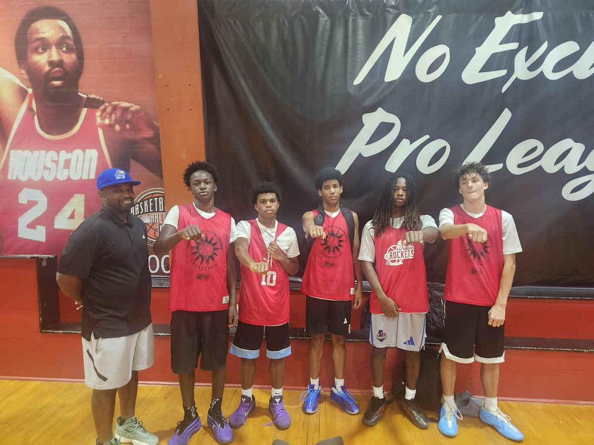 HPARD's tweet photo. Congratulations to the North Wayside 12-14 age group &amp; Hartman Community Center 9-11 age group for finishing 1st in the Basketball Summer League! Congrats also to North Wayside 9-11 team &amp; Townwood Community Center 12-14 team for finishing 2nd in their age groups! https://t.co/g4iP1b9sKg