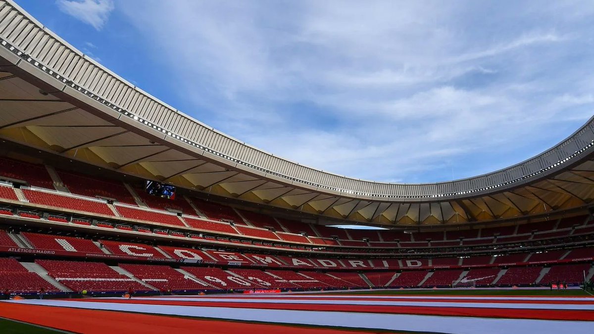 DestinoDeportiv's tweet photo. 🚨 OFICIAL: La @UEFA definió las sedes de las finales de la #ChampionsLeague de 2028 y 2029.

🏟️ 2028: Allianz Arena, Múnich 🇩��.
🏟️ 2029: Spotify Camp Nou, Barcelona 🇪🇸.

🔸La final de 2027 se disputará el 5 de junio en el Estadio Metropolitano de Madrid. https://t.co/tNPWAOnp5J