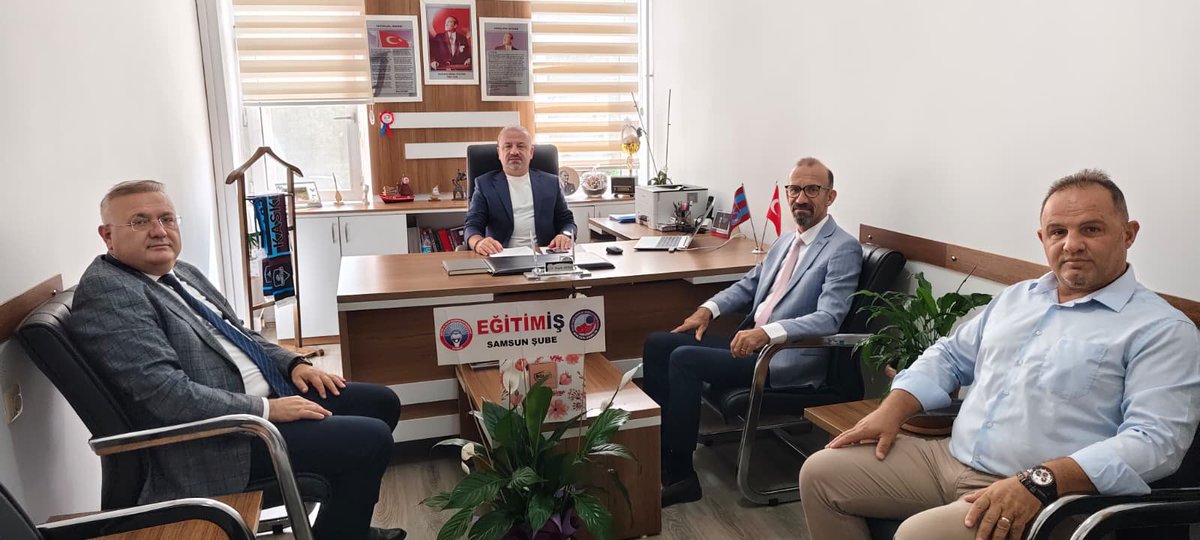 egitimis55's tweet photo. Eğitim-İş Samsun Şubesi ve Tekkeköy İlçe Temsilciliği olarak, yeni eğitim-öğretim yılının hayırlı olması dileğiyle Tekkeköy İlçe MEM Sayın Mustafa UZUNLAR, Ş. Müdürleri Engin AKTAŞ ve Rabia AYDIN DALGA ile bir araya geldik. https://t.co/rC7aZ4yOSH