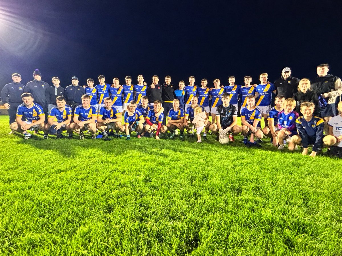 MidTipp's tweet photo. 💙💛 R Healy AV & IT Solutions Mid Junior A Football Final 💙💛

Congratulations to Boherlahan Dualla who collected the Mid Junior A Football Trophy this evening with a 2-10 to 0-15 win over Gortnahoe Glengoole in Coolmore Morris Park 

Captain Brian Carrig collecting the trophy from Chairman Martin Bourke and sponsor Robert Healy