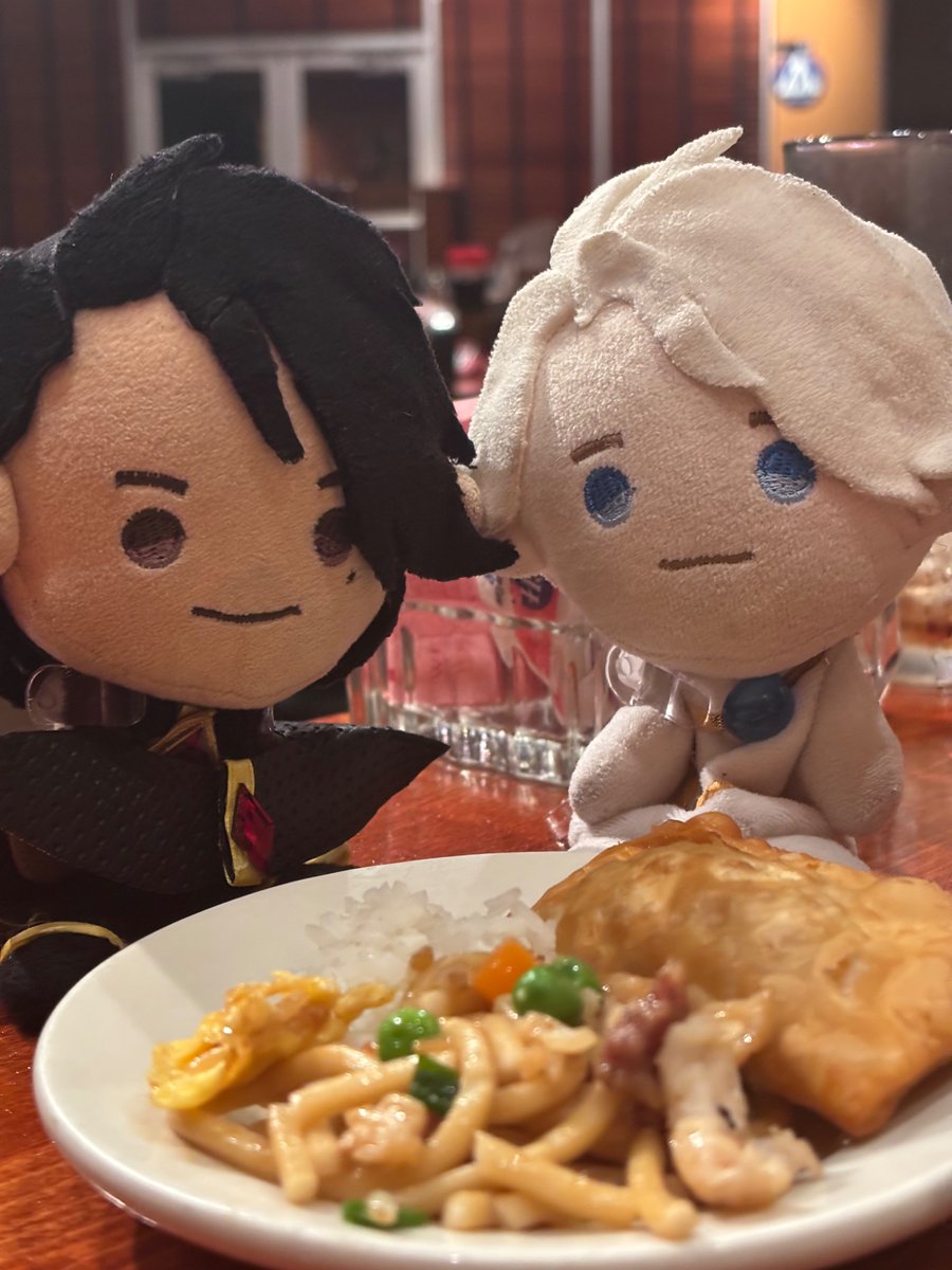 humanoidtempest's tweet photo. they’re on a date 💘

#nicewreck #wrice #tbhx https://t.co/uKsHjjlO2F
