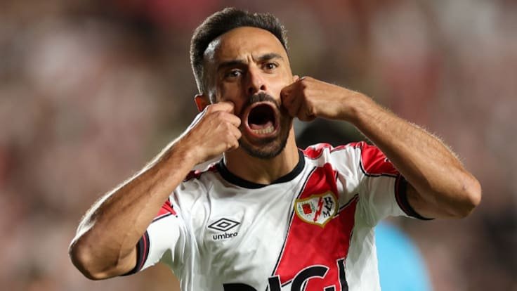 DatosRayo1924's tweet photo. ⚡⚽🅰️ Con su gol y asistencia ante el Espanyol, ÁLVARO GARCÍA ya suma 100 contribuciones de gol con el Rayo Vallecano:
⚽ 50 goles
🅰️ 50 asistencias
En 1ª División, Álvaro suma 32 goles y 27 asistencias con el Rayo
Aquí los datos de de Álvaro García desglosados #DATORAYO 👇 https://t.co/jEgMxp88uc