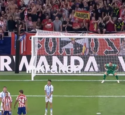 javi1903atl's tweet photo. No espereis que un equipo lleno de negros y una aficion llena de panchos/moros sean los que defiendan España

Atlético de Madrid, única vía https://t.co/ck6YJBj7f9
