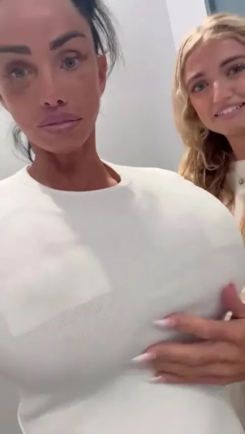 fmnation7's tweet photo. KATIE Price has showcased the results of her ‘biggest ever’ boob job – following her split from Lee Andrews.

Taking to Facebook, Katie shared a video of her and daughter Princess trying on pyjamas in a cubicle at Hollister.
The star smiled for the camera as she showed off the results of the procedure.