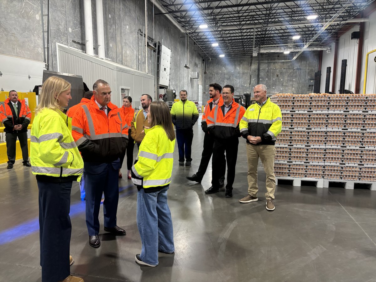 GovMikeKehoe's tweet photo. Great to join the Springfield Area Chamber of Commerce for a tour of the Cold Zone storage facility, a critical component of the Vital Farms operation in Springfield. 

Millions of pasture raised eggs pass through this facility before reaching stores and tables across America. 🥚

Proud to see this local investment supporting the work one of the region's fastest-growing manufacturers.