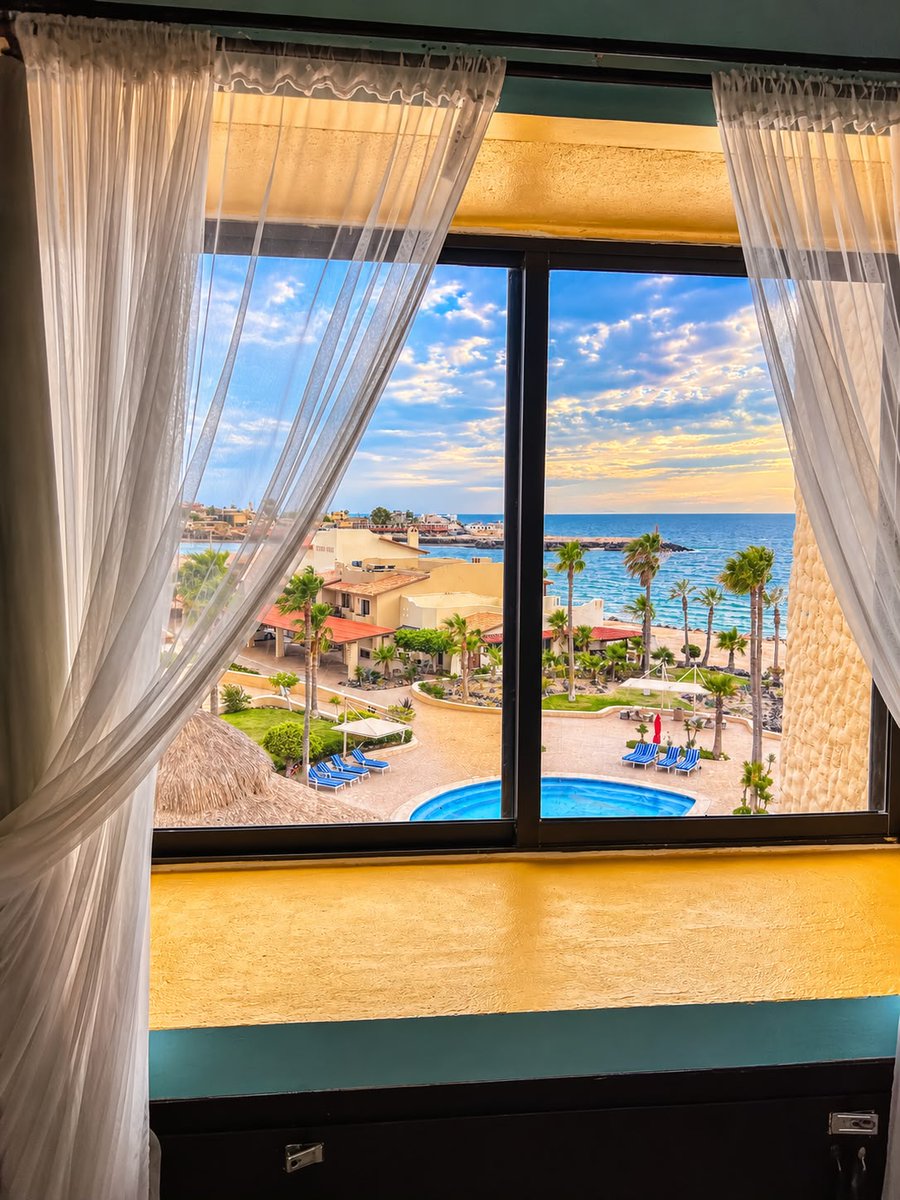 RPrealtor2024's tweet photo. Exquisite living at one of the most prestigious resorts, El Pinacate. This luxurious furnished 2BD-2BA ocean-view condo - $240K USD
Jonathan Ferniza
Real Estate Advisor#1671
REMAX Legacy
📷￼⁨￼⁨638 104 1064⁩
📷602-283-9800
📷jfpremiergroup@gmail.com
📷https://t.co/Ndn8olhEOp https://t.co/Odqa0sUoVP