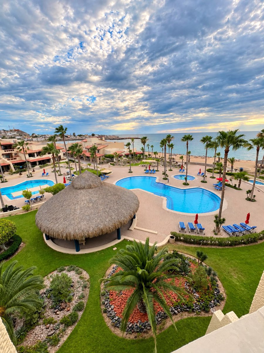 RPrealtor2024's tweet photo. Exquisite living at one of the most prestigious resorts, El Pinacate. This luxurious furnished 2BD-2BA ocean-view condo - $240K USD
Jonathan Ferniza
Real Estate Advisor#1671
REMAX Legacy
📷￼⁨￼⁨638 104 1064⁩
📷602-283-9800
📷jfpremiergroup@gmail.com
📷https://t.co/Ndn8olhEOp https://t.co/Odqa0sUoVP