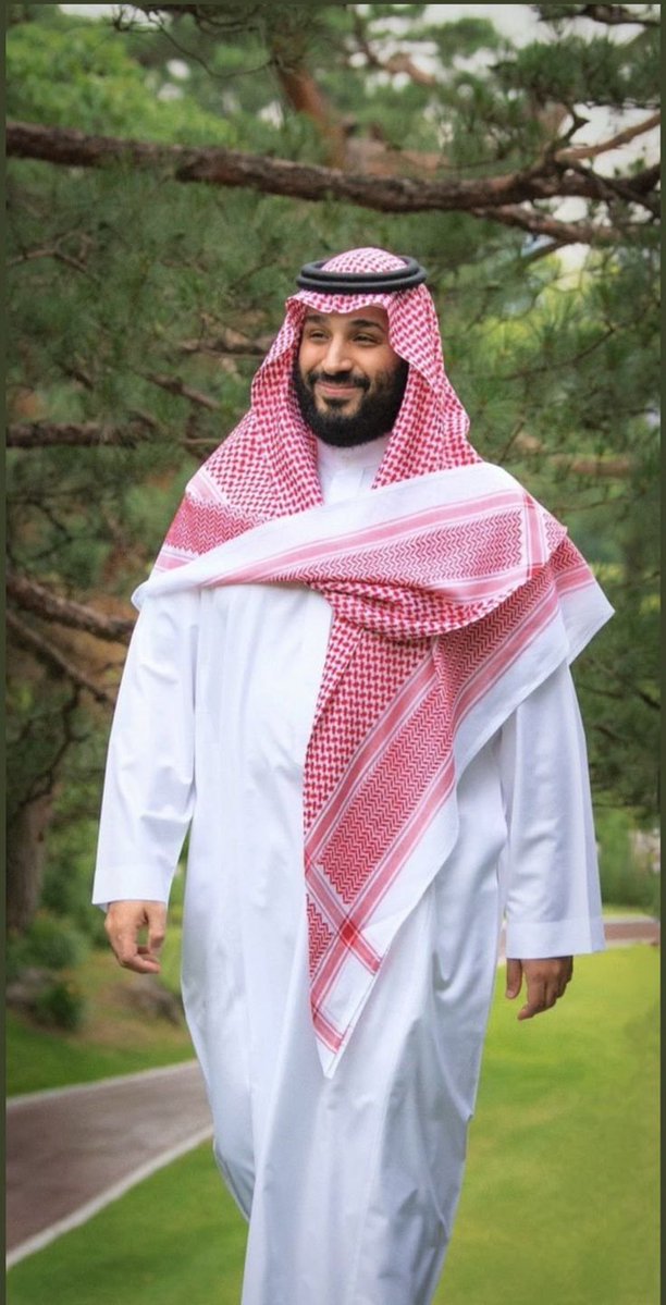3ykzem's tweet photo. المُلهم سيدي #ولي__العهد‌ يصل الى العاصمة المصرية القاهرة ..بسلامة الله وحفظه 🤲💚
🇸🇦💚🇸🇦#محمد_بن_سلمان_في_مصر https://t.co/FBRuSL9t1k