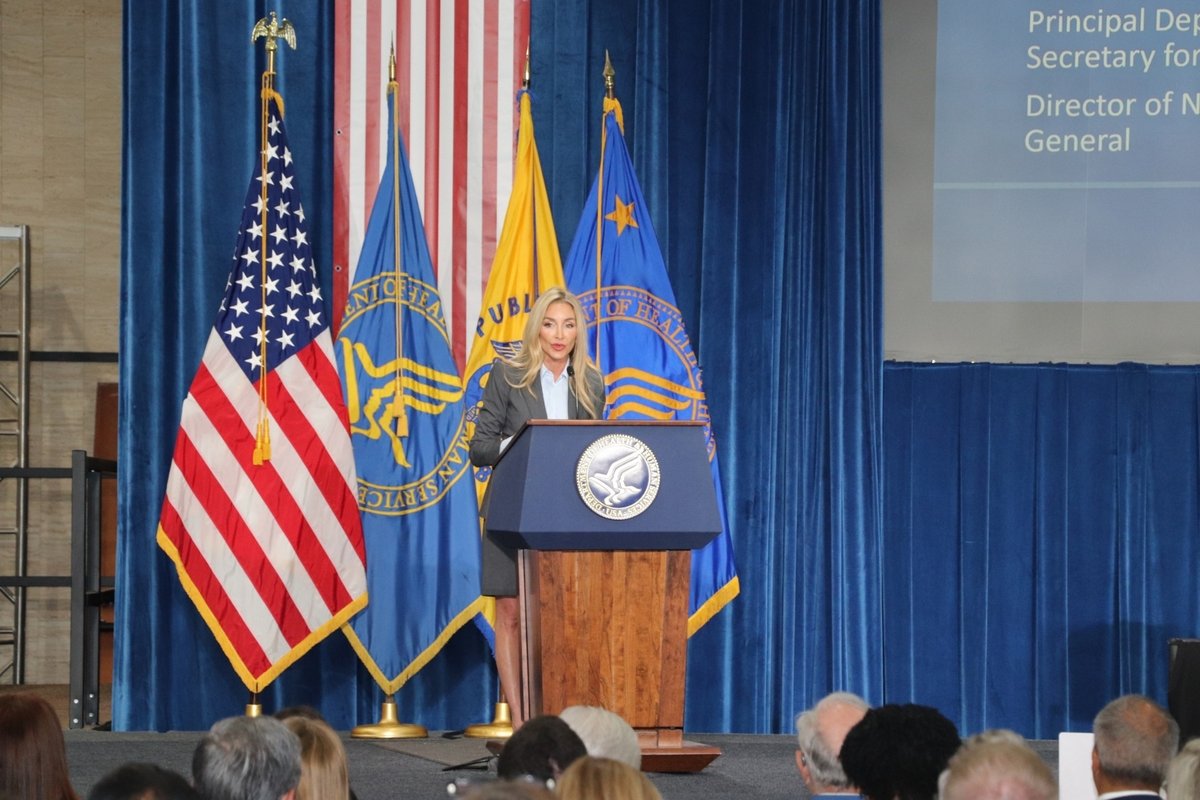 Surgeon_General's tweet photo. Today, Dr. Stephanie Haridopolos joined leaders at “Building a Healthier America: CMS ACCESS and a New Chapter in Health Innovation” to mark the launch of the CMS ACCESS Model.

During Healthy Aging Month, Dr. Haridopolos highlighted how ACCESS can help people with Medicare better manage chronic conditions while preserving patient choice and the trusted relationship between patients and their clinicians.

By focusing on meaningful health outcomes and supporting care beyond the doctor’s office, ACCESS can help older Americans live healthier, more independent lives.